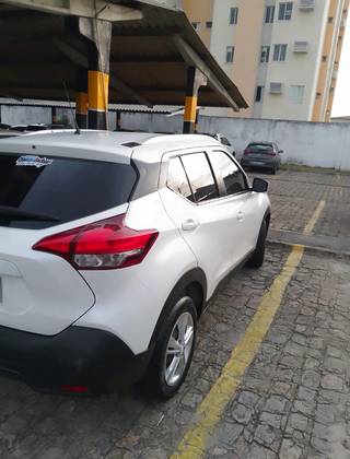 NISSAN KICKS 1.6 16V FLEXSTART S DIRECT 4P XTRONIC